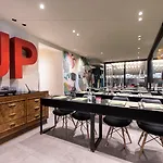 Up Hotel