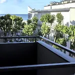 Hotel Up 3*